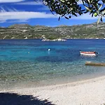 Apartman By The Sea Tri Zala, Korcula - 4334 *